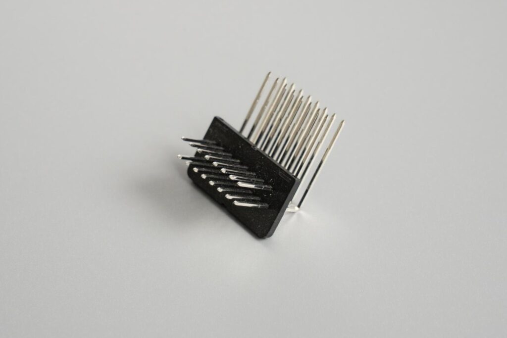 インサート成形製作事例②